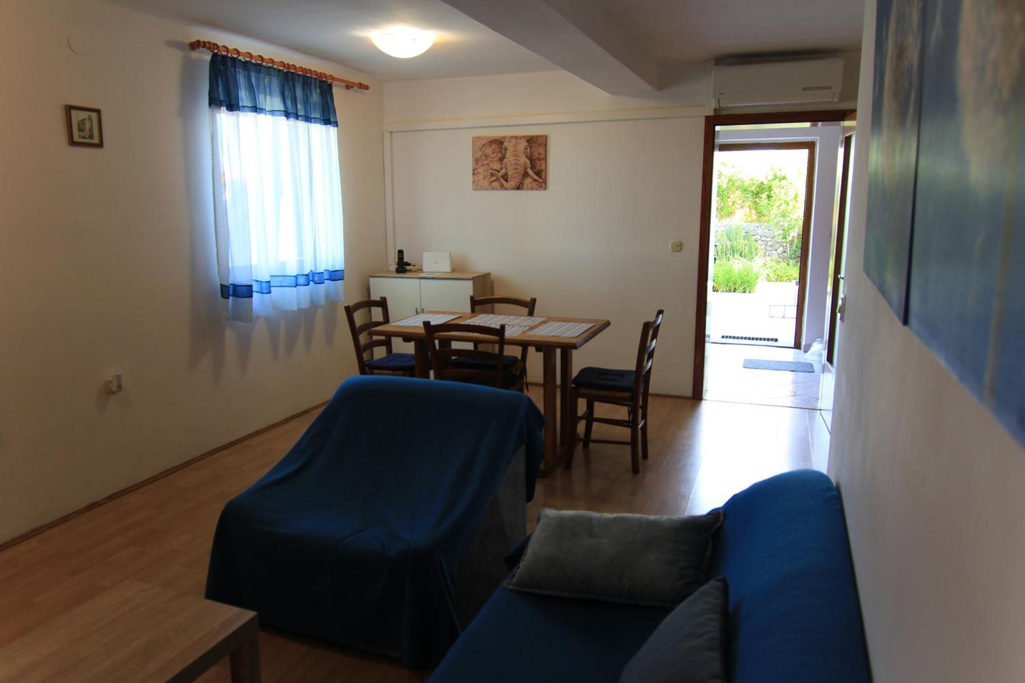 Apartments Daidzic By El-Pi Tours นยีวีเซ ภายนอก รูปภาพ