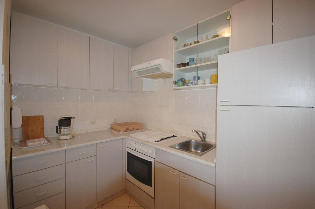 Apartments Daidzic By El-Pi Tours นยีวีเซ ภายนอก รูปภาพ